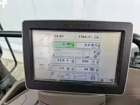 Pozostałe 2013 John Deere 6115R ALLRADRAKTOR (10)