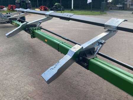 Övrigt 2024 Ziegler 4WT JD HD40X (7)