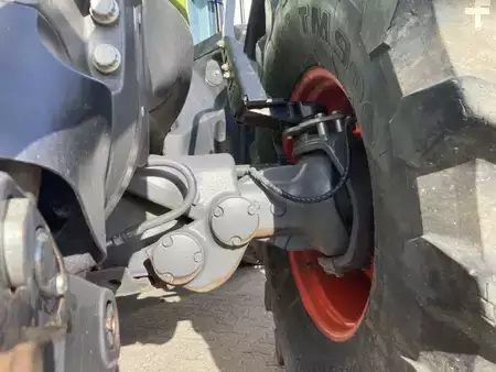 Miscelaneo 2019 CLAAS AXION 830 CMATIC (9)