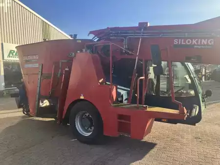 Autres 2009 Siloking Selbstfahrer 13 cbm (5)