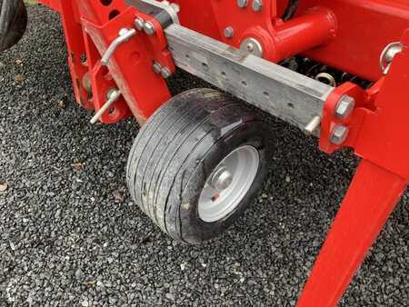 Övrigt 2023 Pöttinger ROTOCARE V 12400 (4)