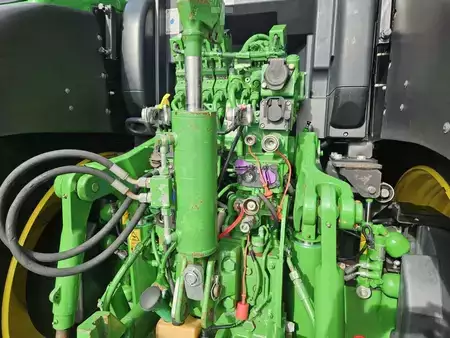 Annet 2017 John Deere 6250R (8)
