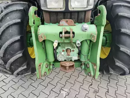 Övrigt 2001 John Deere 6820 (19)