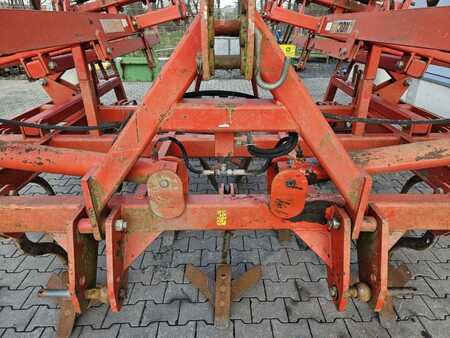 Outro 1998 Knoche 5M (2)