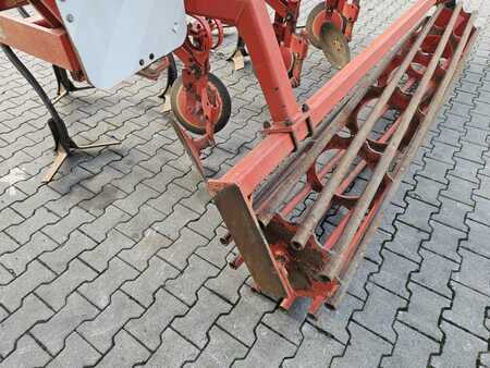 Outro 1998 Knoche 5M (8)