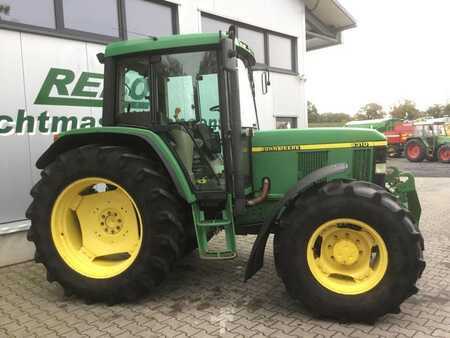 John Deere 6310