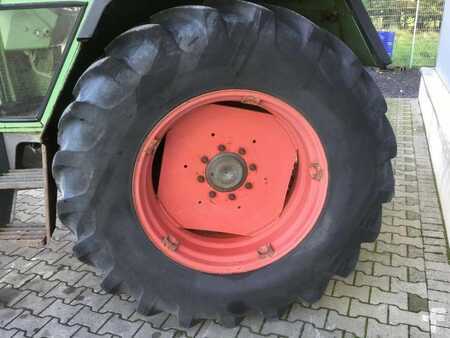 Fendt 306