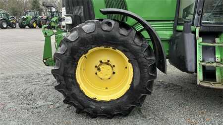 John Deere 6620