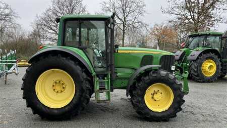 John Deere 6620