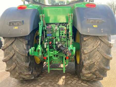 John Deere 7310R