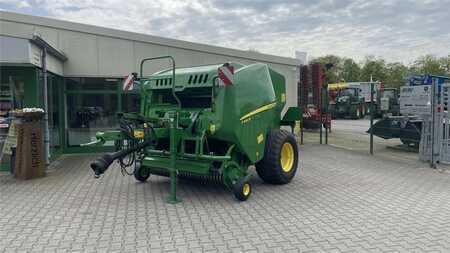 John Deere F441R