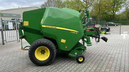 John Deere F441R