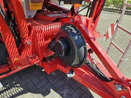 Altri 2013 Pöttinger TERRASEM C6 Artis-Plus (18)