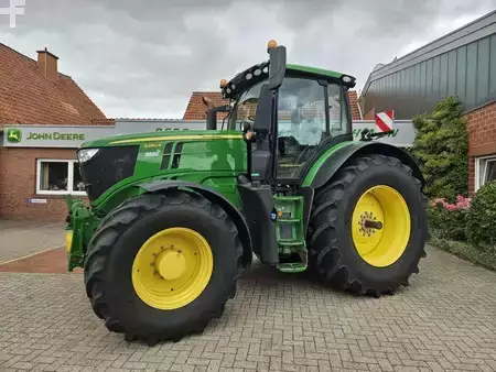 Other 2022 John Deere TRAKTOR 6250R (1)