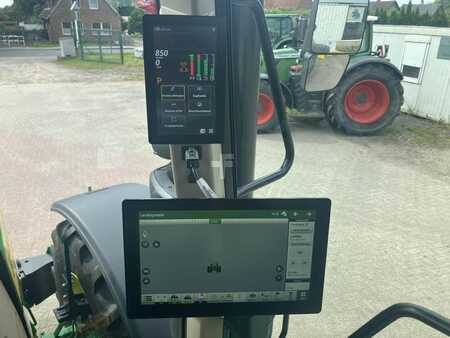 Egyéb 2025 John Deere 6M250 (13)