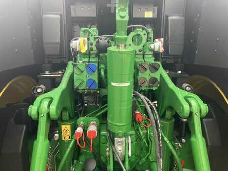 Egyéb 2025 John Deere 6M250 (6)