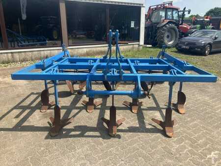 Ostatní 1998 Lemken Smaragd 90/300 (2)
