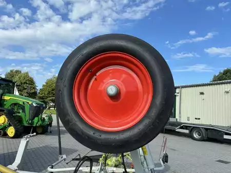 Andet 2013 CLAAS Volto 800 T (13)