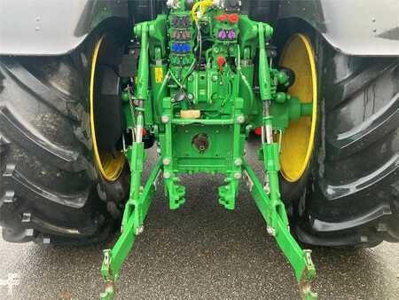 Muut 2018 John Deere 6215 R (17)