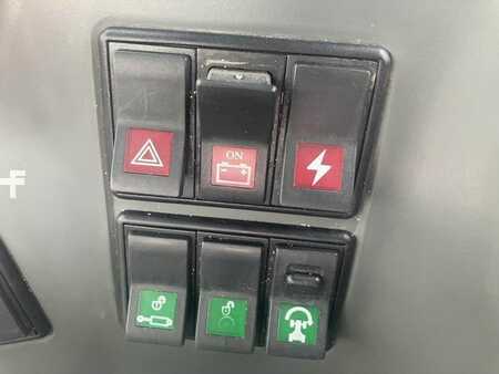 Ostatní 2016 CLAAS AXION 830 CMATIC (19)