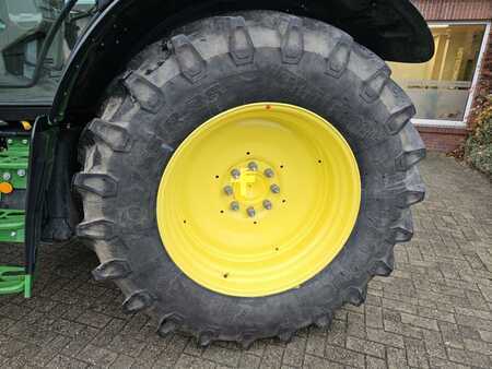 Muut 2023 John Deere 6R130 TRAKTOR (14)