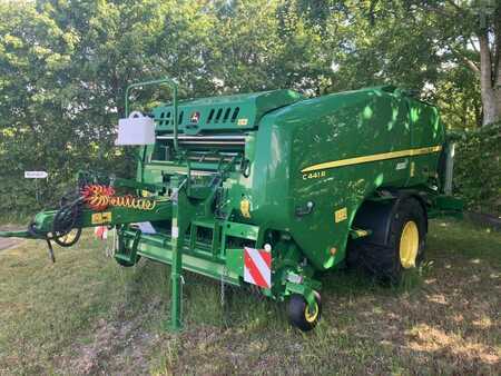 Ostatní 2022 John Deere C441R (1)
