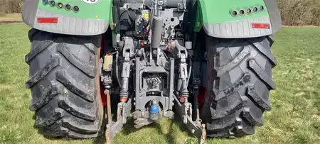 Ostatní 2014 Fendt 718 Vario SCR Profi (17)