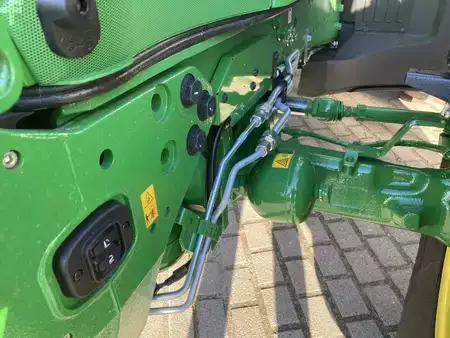 Övrigt 2025 John Deere 6R215 (13)