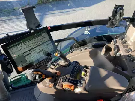Övrigt 2025 John Deere 6R215 (16)