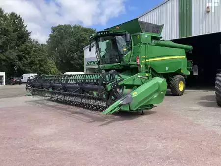 Ostatní 2017 John Deere T670 (1)