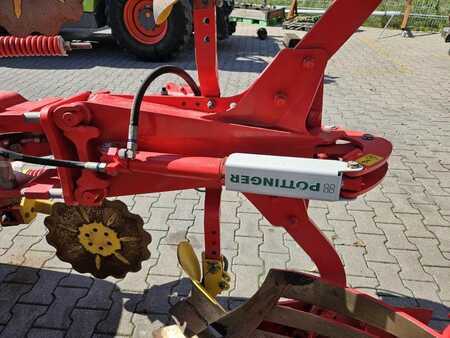 Aggregat 2022 Pöttinger SERVO 45 S 5-SCHAR NOVA (11)