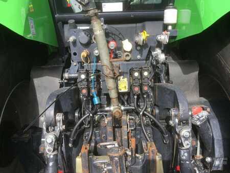 Deutz AGROTRON 265