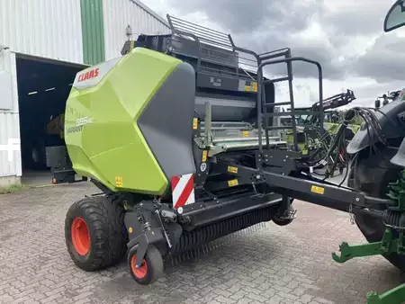 Other 2023 CLAAS Variant 565 RC (1)