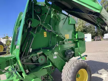 Pozostałe 2015 John Deere 854 Maxi Cut (14)