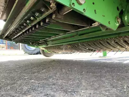 Pozostałe 2015 John Deere 854 Maxi Cut (20)