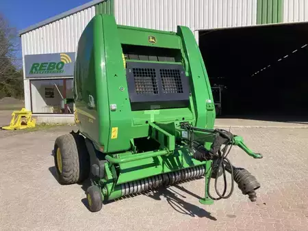 Pozostałe 2015 John Deere 854 Maxi Cut (3)