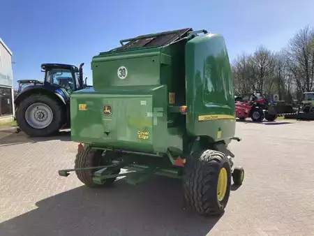 Pozostałe 2015 John Deere 854 Maxi Cut (4)