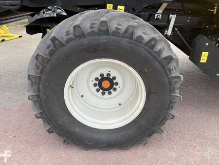 Pozostałe 2022 New Holland Construction CX 8.80 (9)