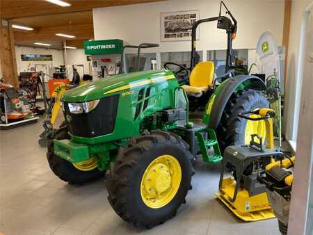 Muut 2022 John Deere 5050E BTS (1)