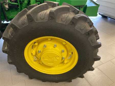 Muut 2022 John Deere 5050E BTS (6)