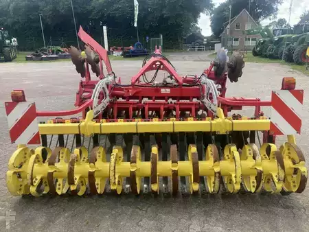 Egyéb 2016 Pöttinger Terradisc 3001 (3)