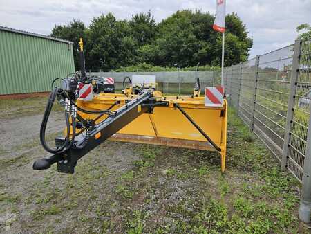 Muut 2025 [div] SONSTIGE KB 5004-U-XL (2)