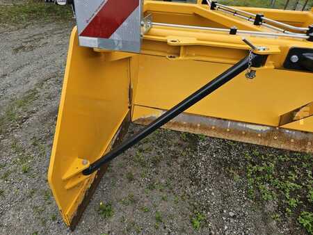 Muut 2025 [div] SONSTIGE KB 5004-U-XL (6)