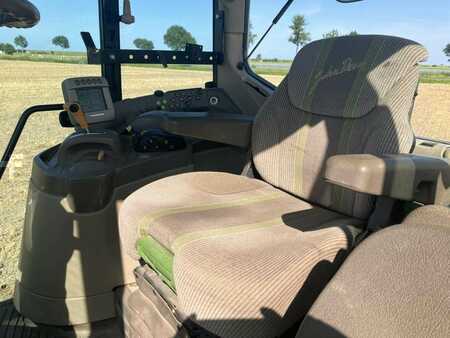 Outro 2010 John Deere 7530 E-Premium (17)