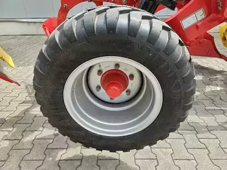 Attrezzatura 2024 Pöttinger SERVO 4000 PLUS NOVA 5-SCHAR (9)