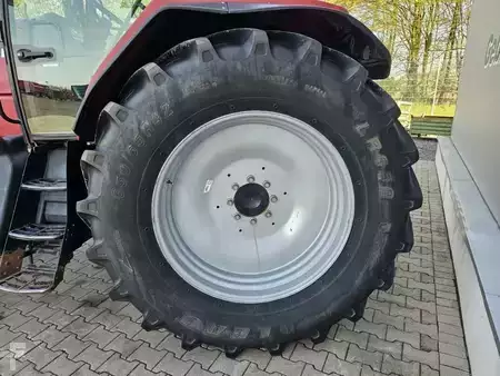 Autres 2002 Case MX 135 (14)