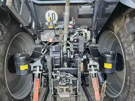 Autres 2002 Case MX 135 (6)