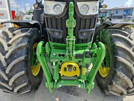 John Deere 6R185