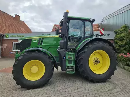 Other 2022 John Deere TRAKTOR 6250R (1)