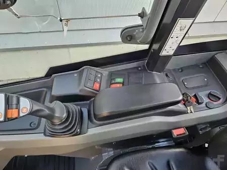 Chargeuse sur pneus 2024 Kramer 5035 (10)